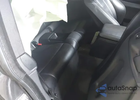 2015 BMW M4 z USA, uszkodzony, nr VIN WBS3R9C57FK330755